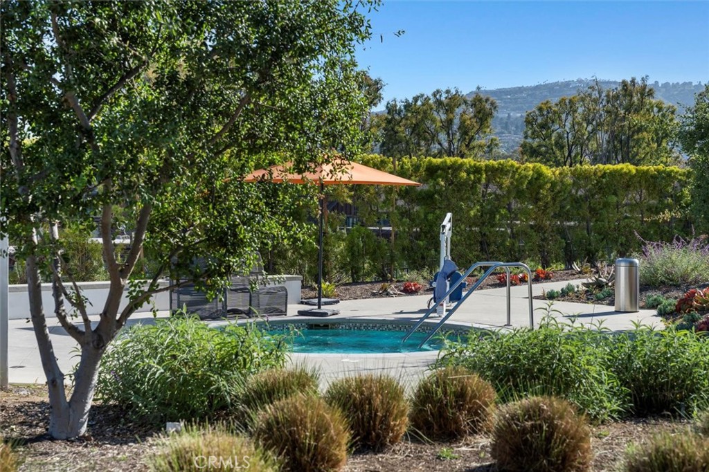 27656 S Grandview Way