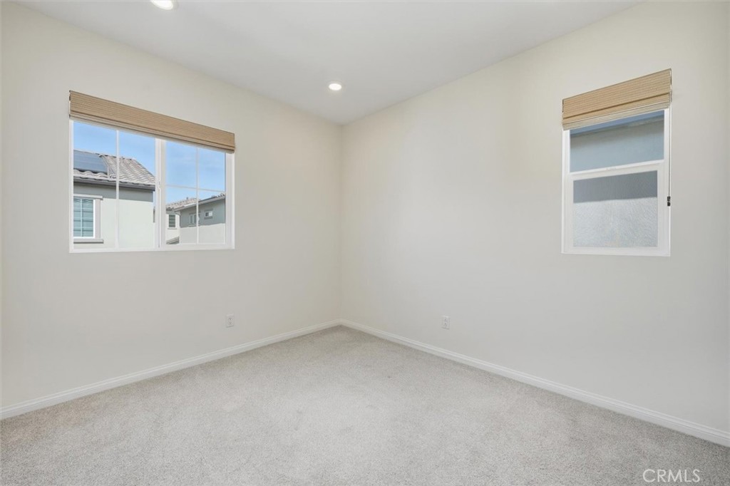 27656 S Grandview Way