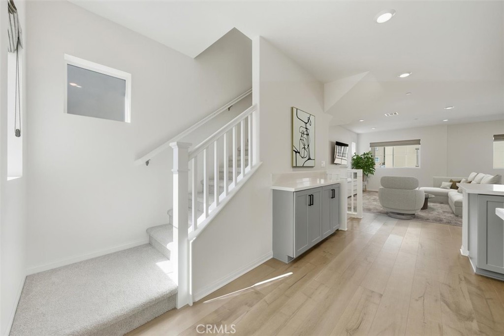 27656 S Grandview Way