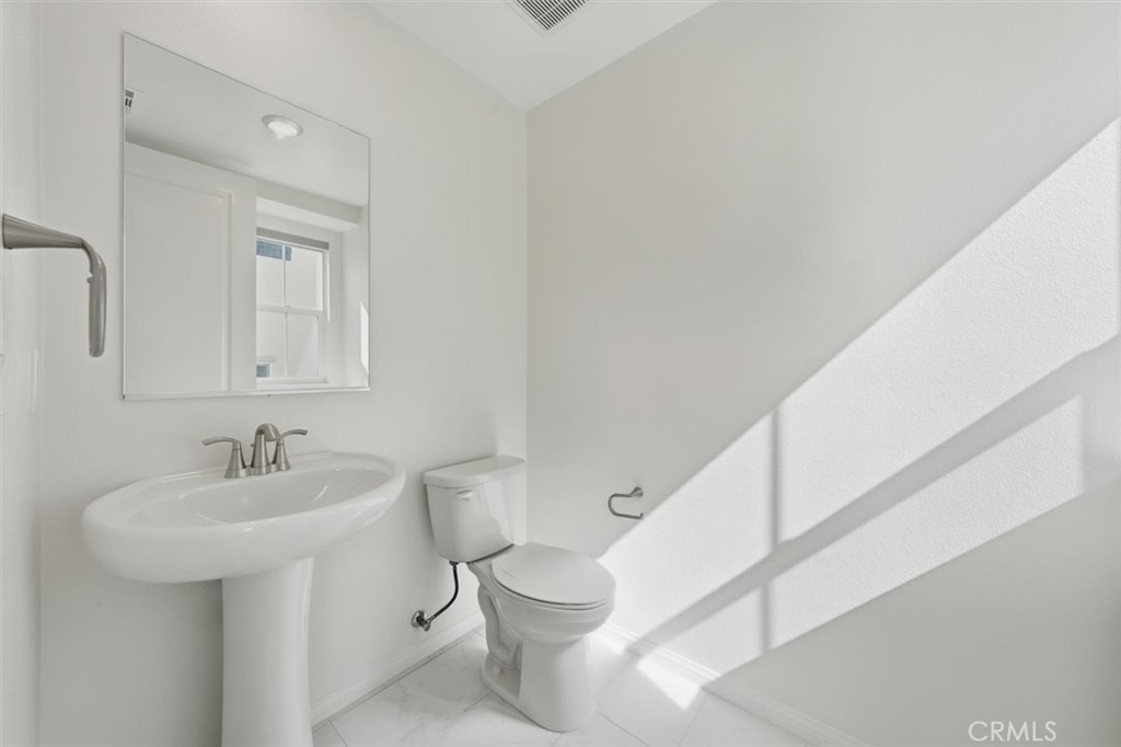 27656 S Grandview Way