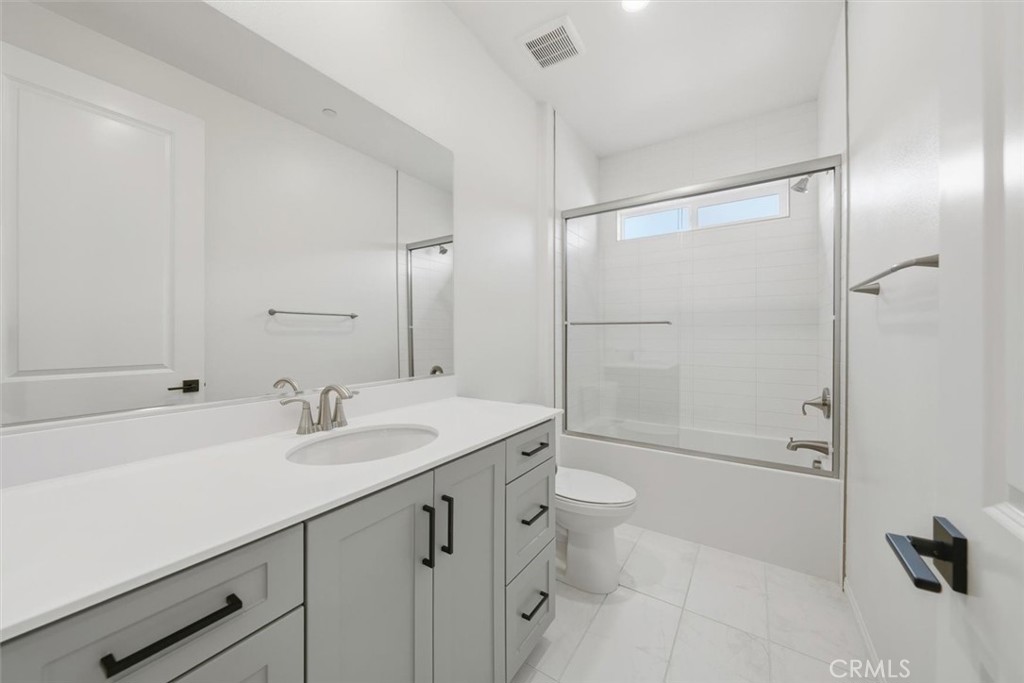 27656 S Grandview Way