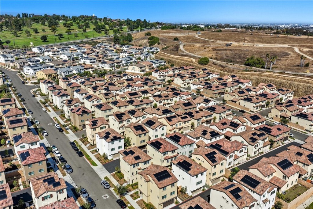 27656 S Grandview Way