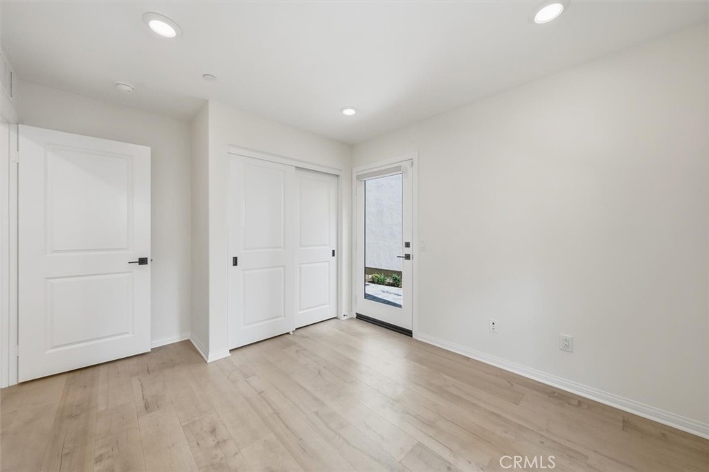 27656 S Grandview Way