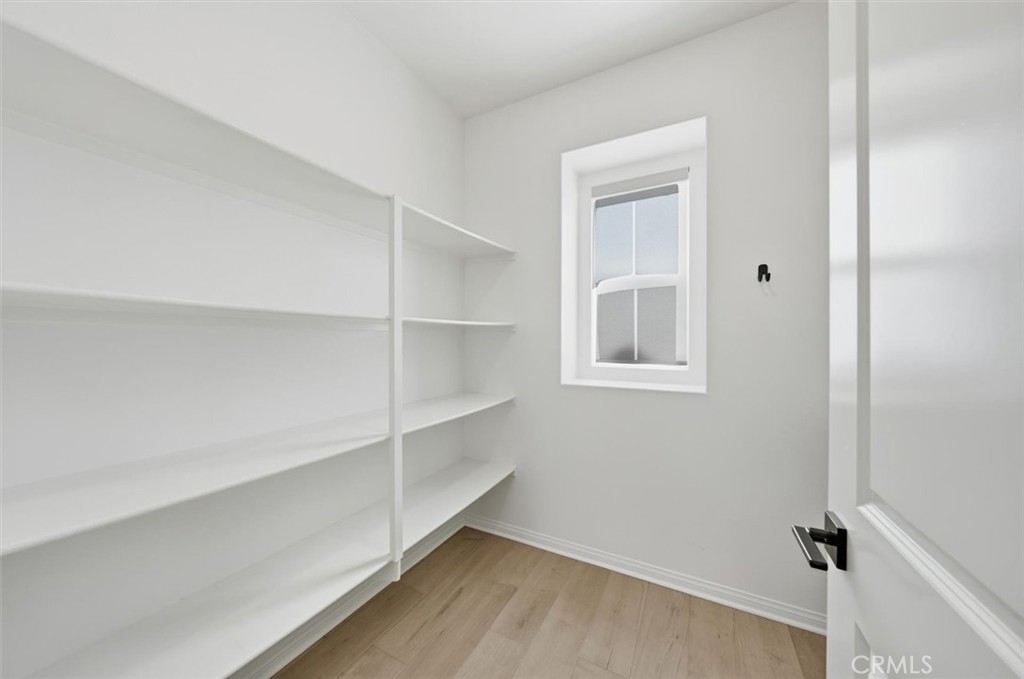 27656 S Grandview Way