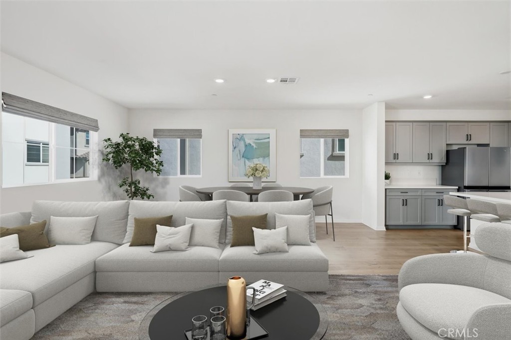 27656 S Grandview Way