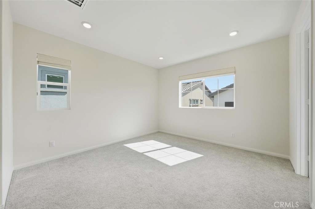 27656 S Grandview Way