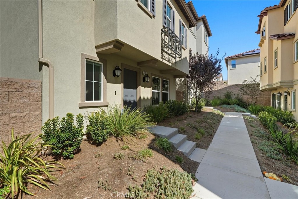 27656 S Grandview Way