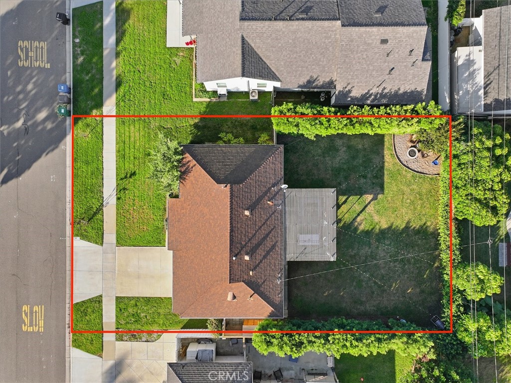 2324 Roycroft Avenue