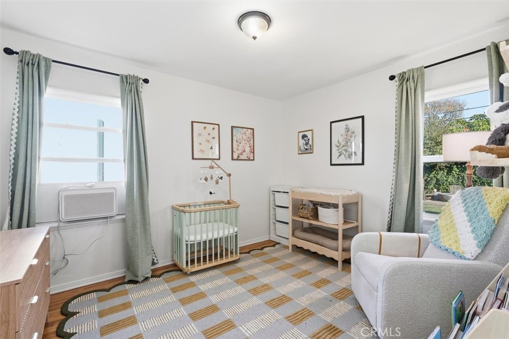 2324 Roycroft Avenue