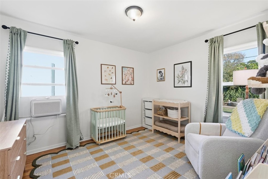 2324 Roycroft Avenue