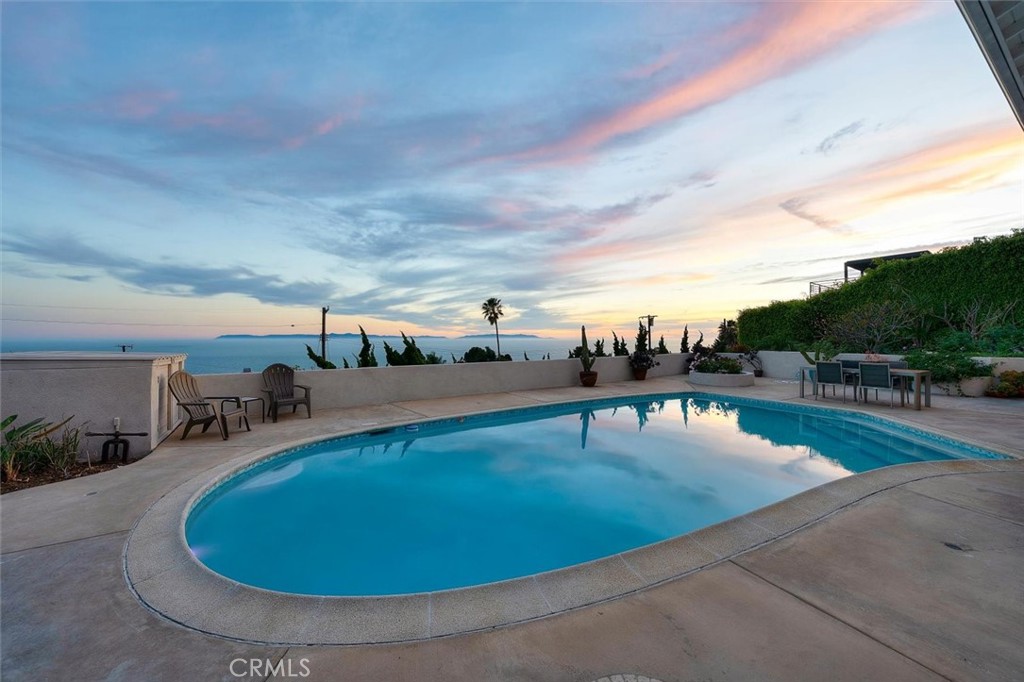 2225 Grenadier Drive