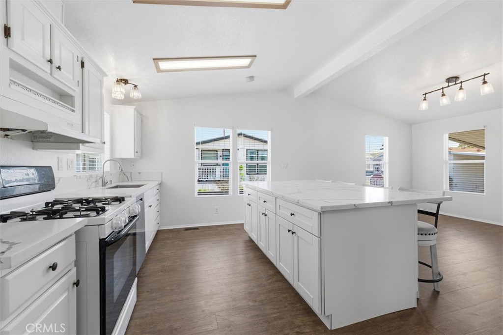 24200 Walnut Street Space 35