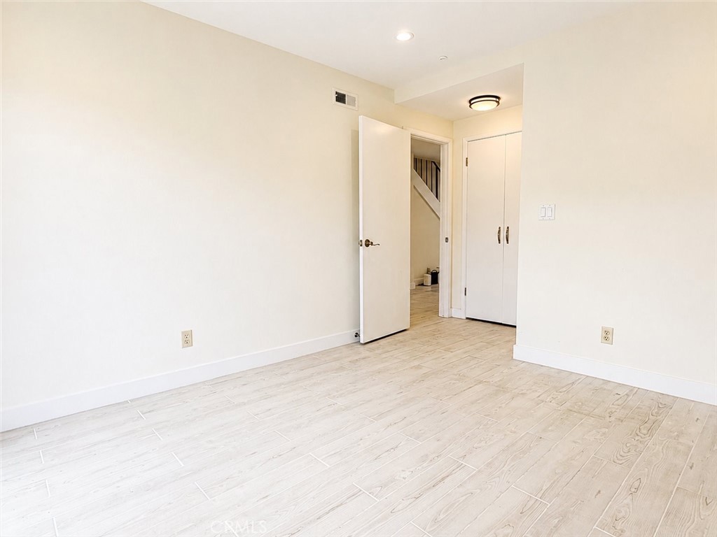 27943 Ridgebrook Court