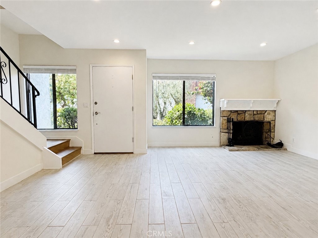 27943 Ridgebrook Court