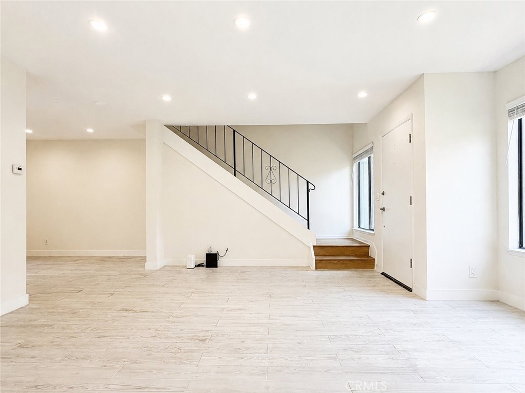 27943 Ridgebrook Court