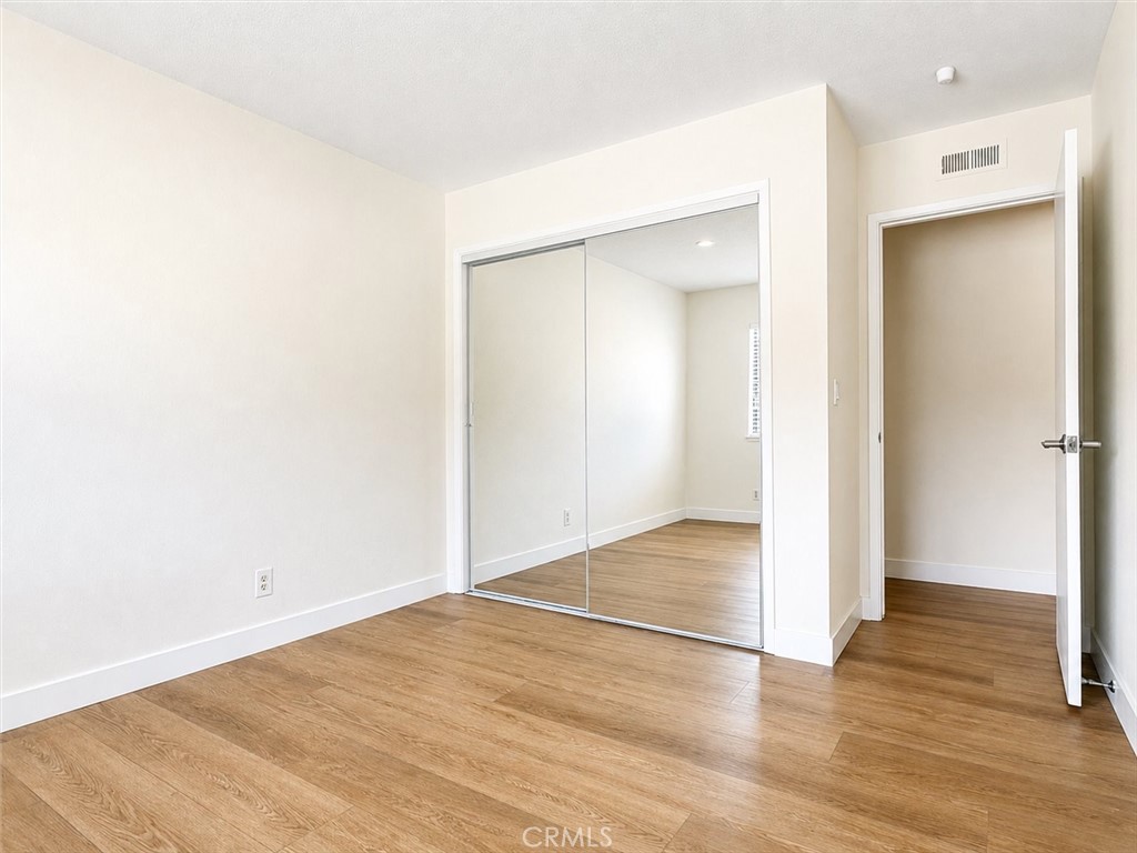 27943 Ridgebrook Court