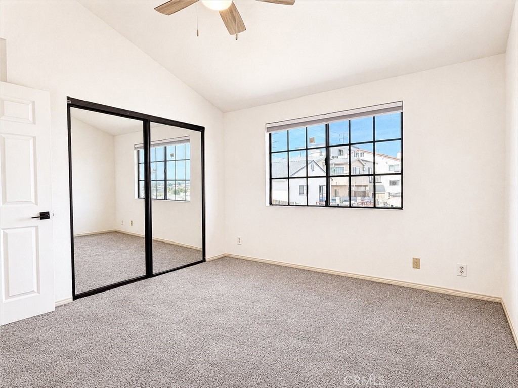 210 S Prospect Avenue 4