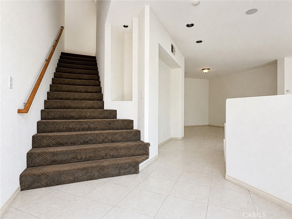 210 S Prospect Avenue 4