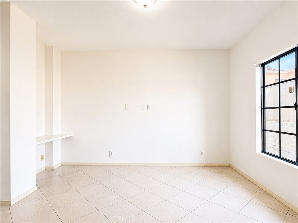 210 S Prospect Avenue 4
