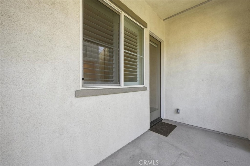 1692 W Enterprise Drive