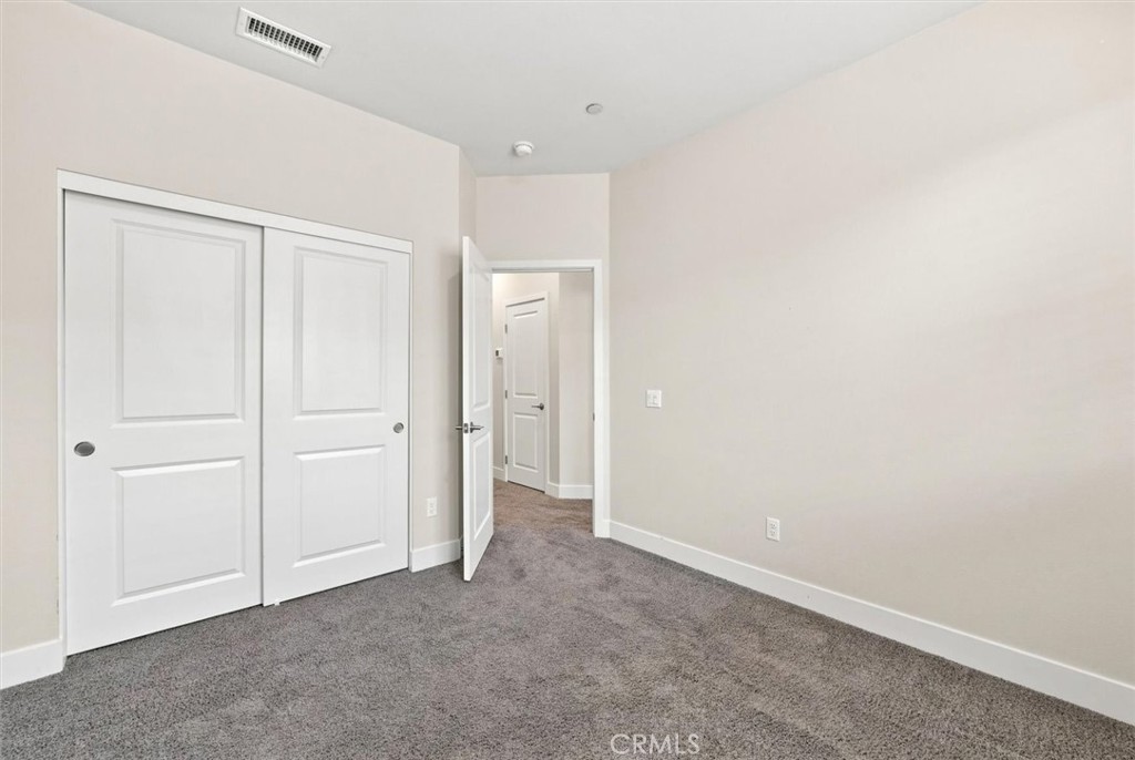 1692 W Enterprise Drive