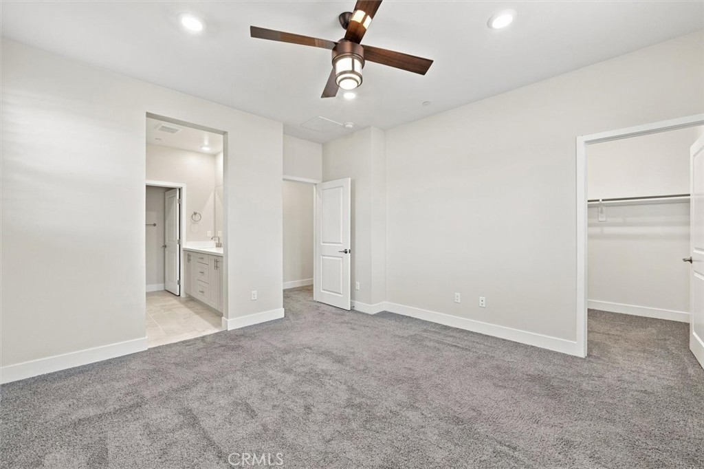 1692 W Enterprise Drive