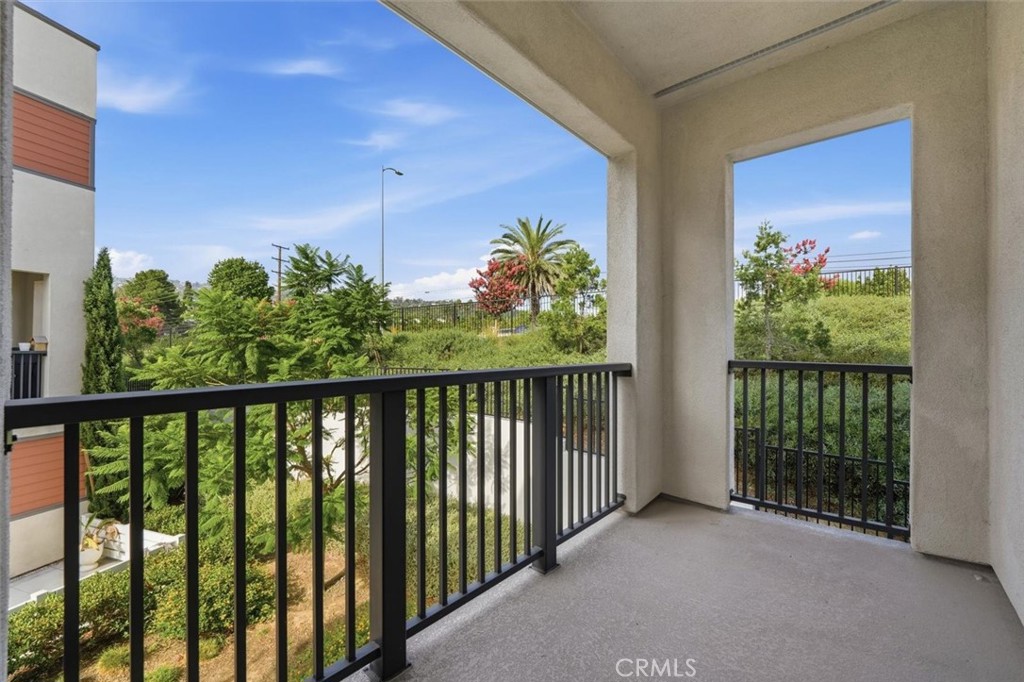 1692 W Enterprise Drive