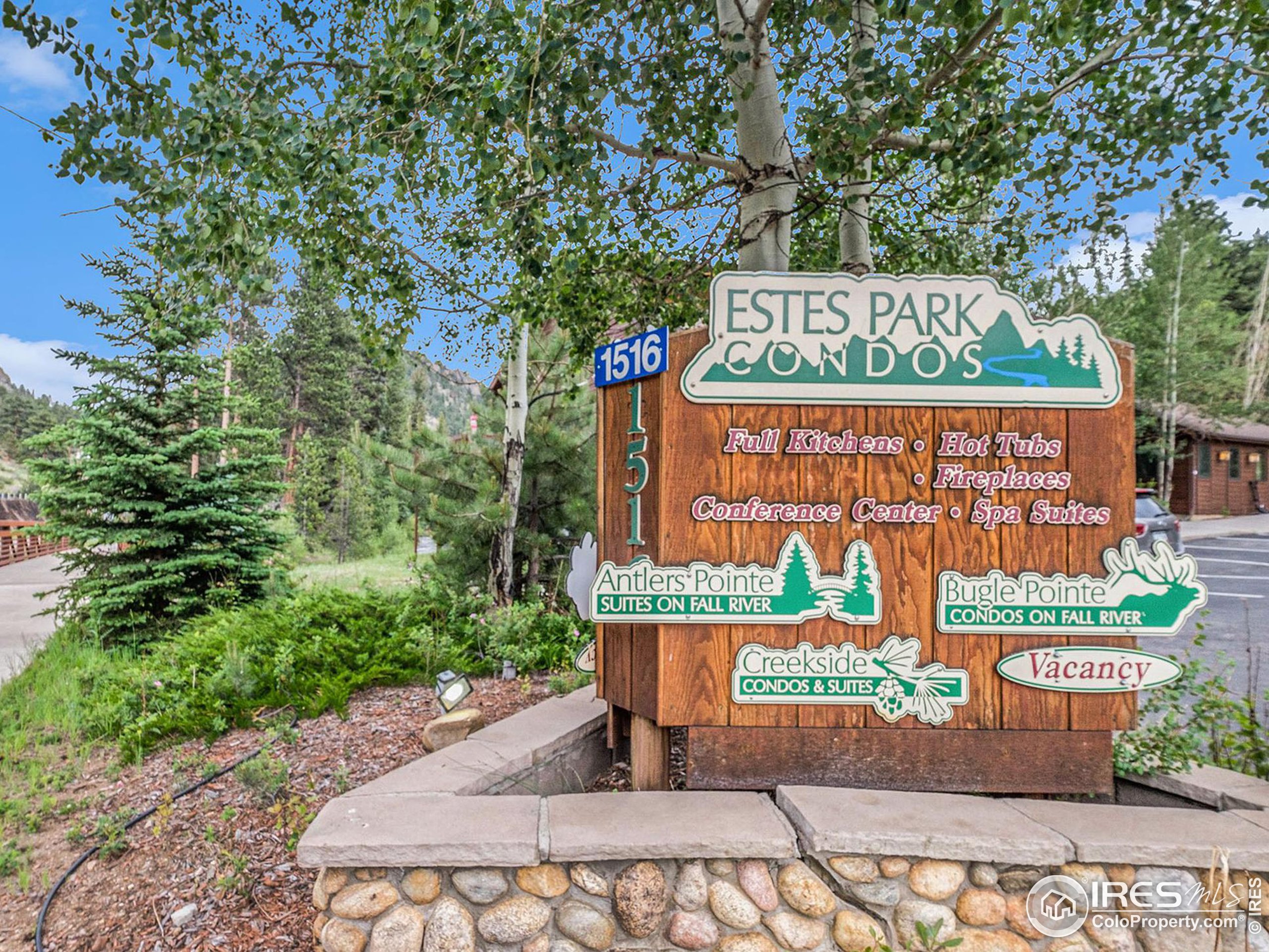 1516 Fish Hatchery Rd 7