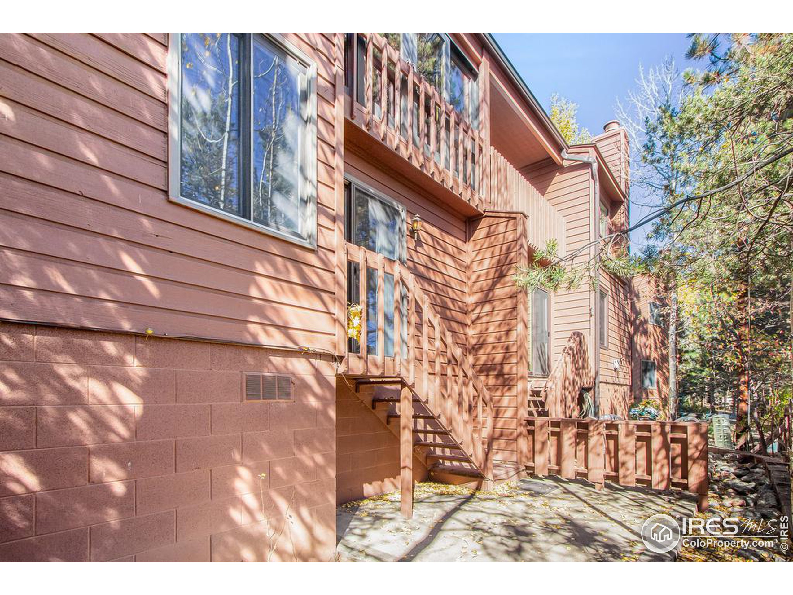 1050 S St Vrain Ave E-3