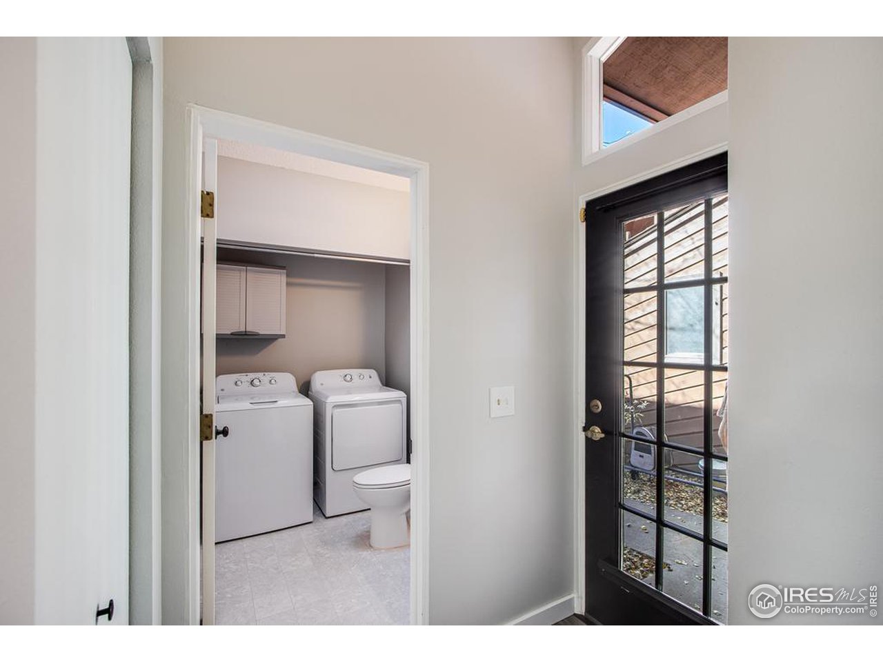 1050 S St Vrain Ave E-3