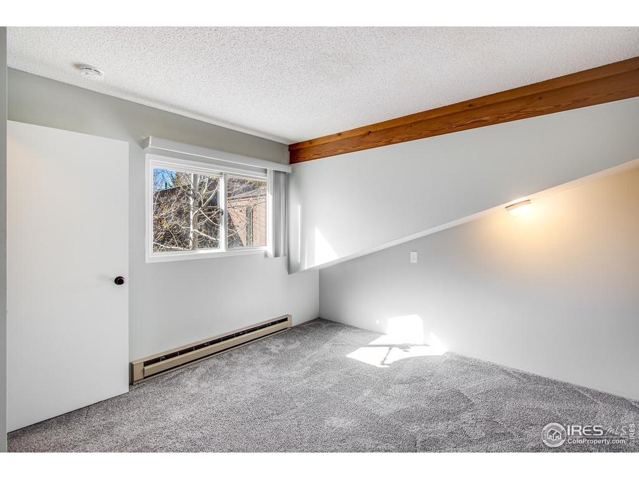 1050 S St Vrain Ave E-3