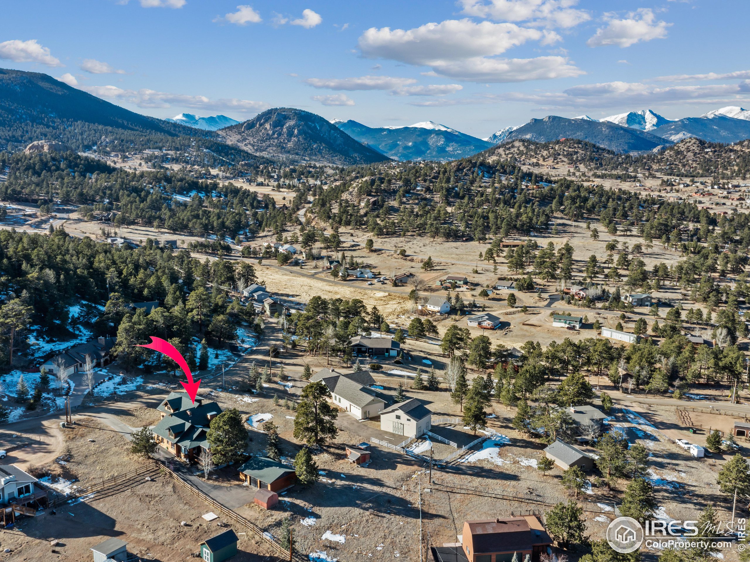 609 Whispering Pines Dr