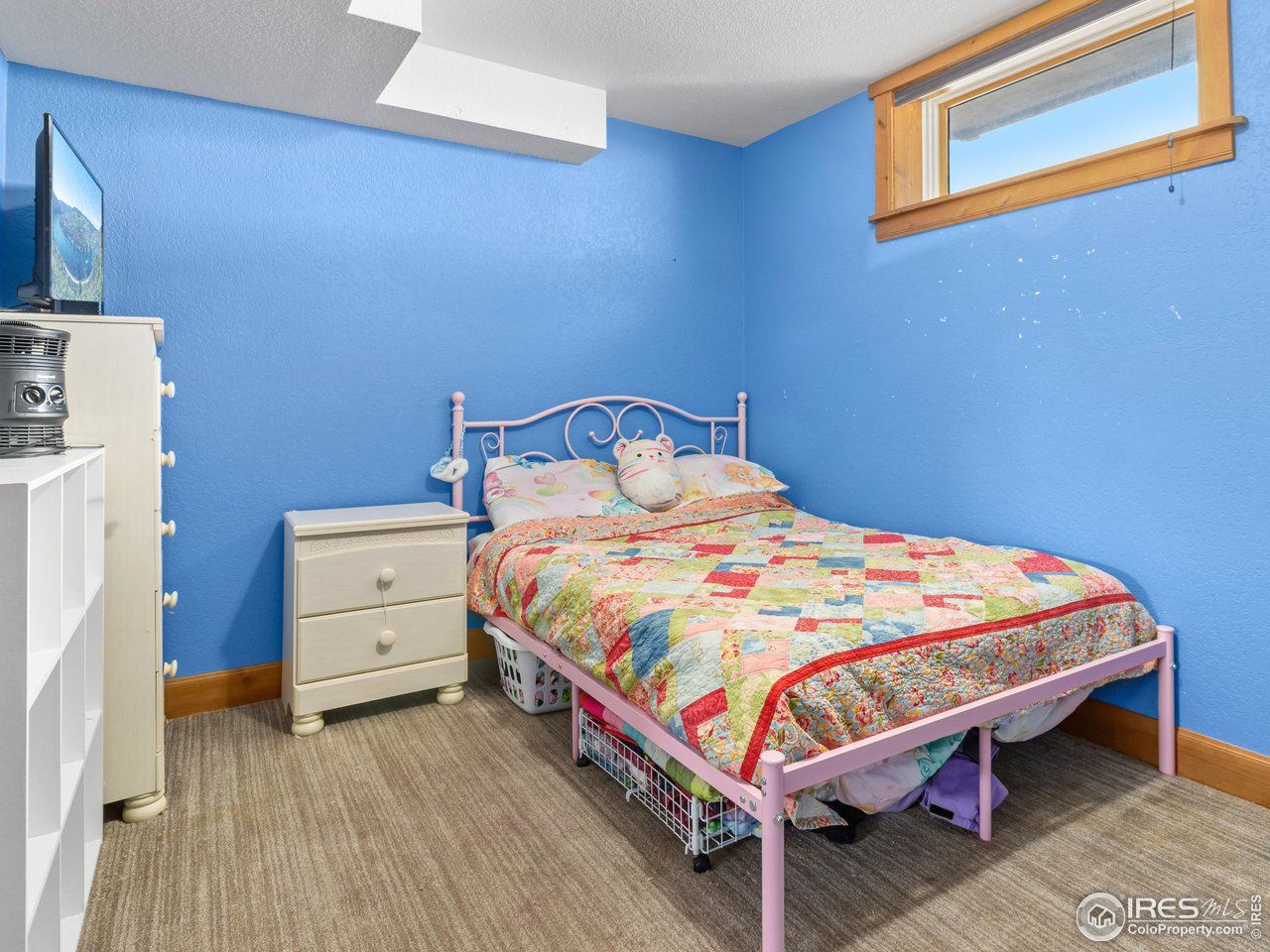 609 Whispering Pines Dr