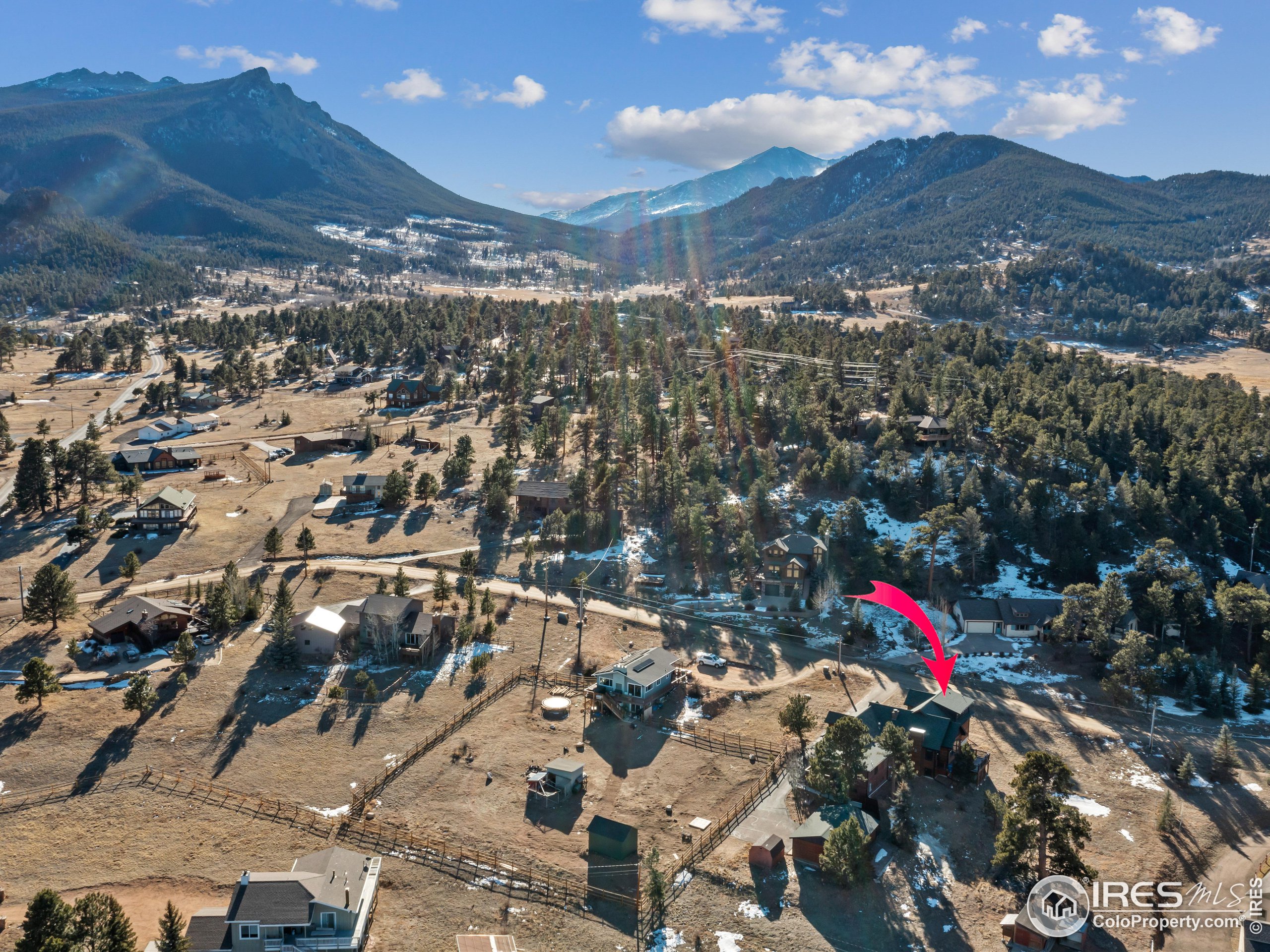 609 Whispering Pines Dr