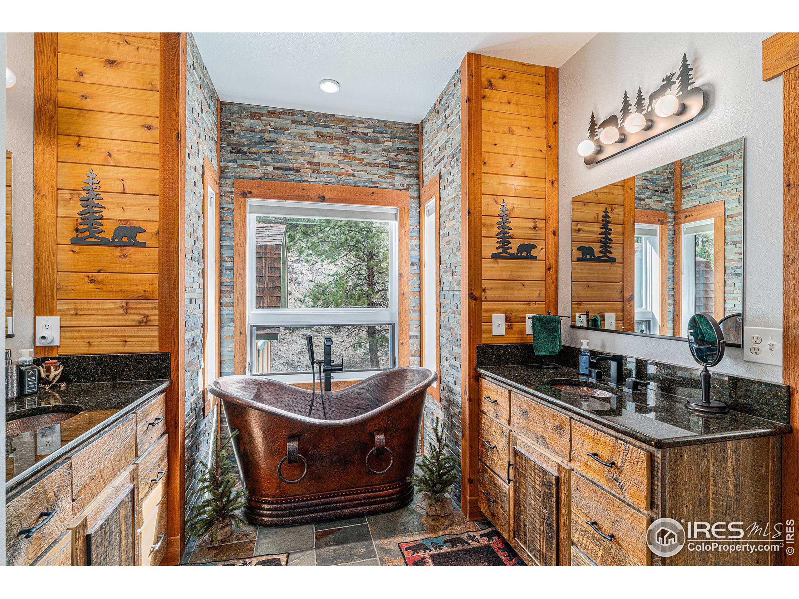 9512 County Road 43 Glen Haven