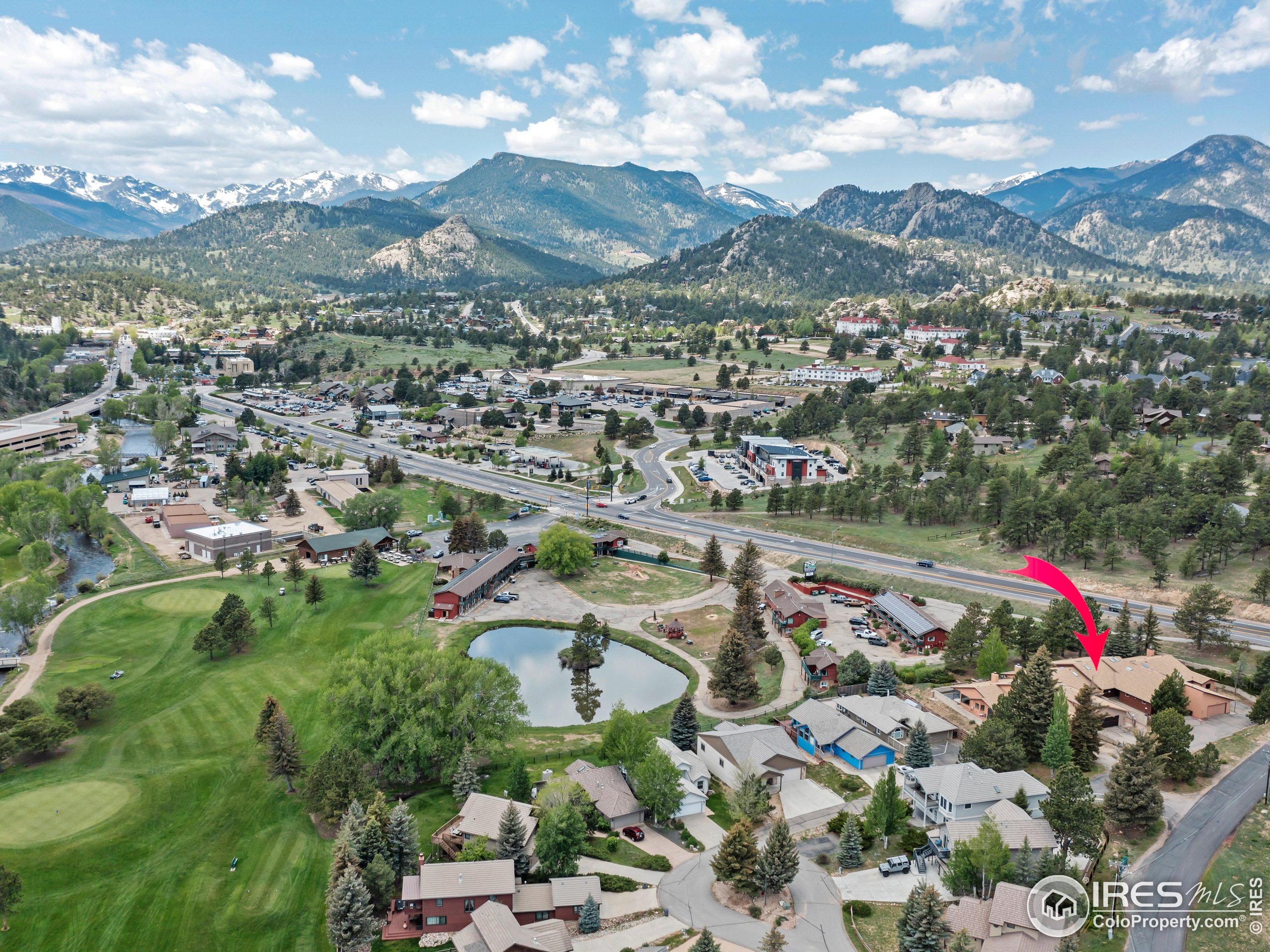 838 Vista Ln