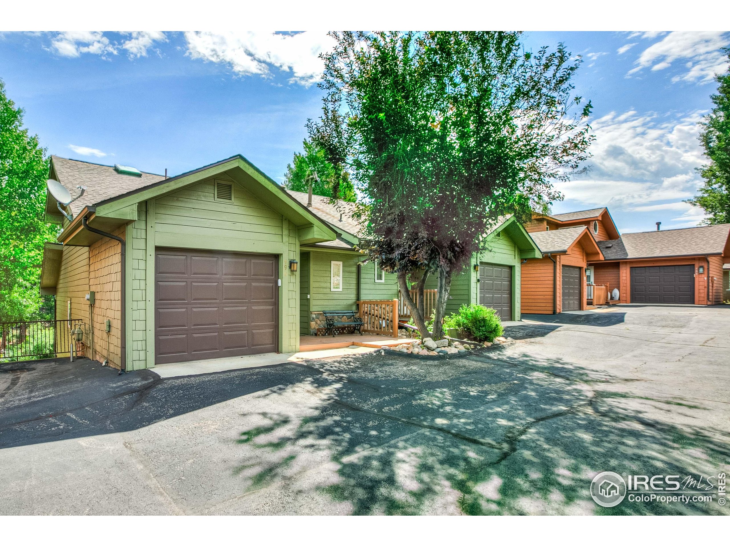 490 MacGregor Ave