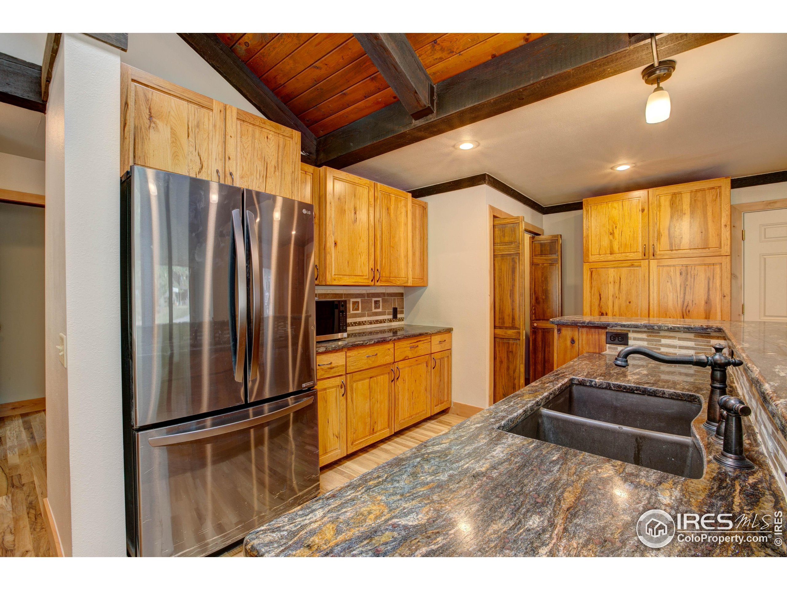 1033 Tranquil Ln