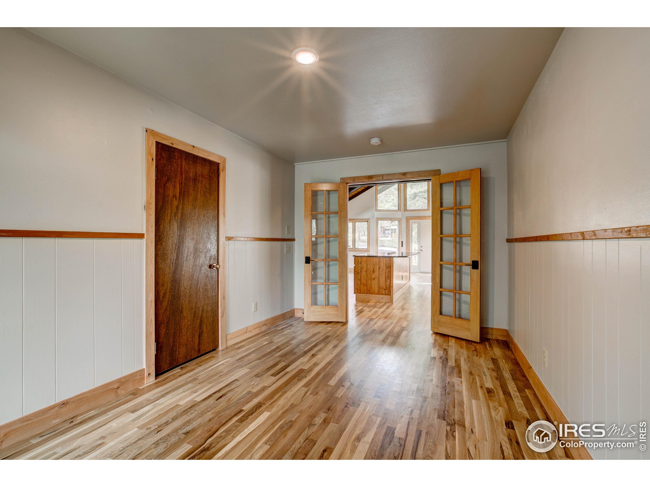 1033 Tranquil Ln
