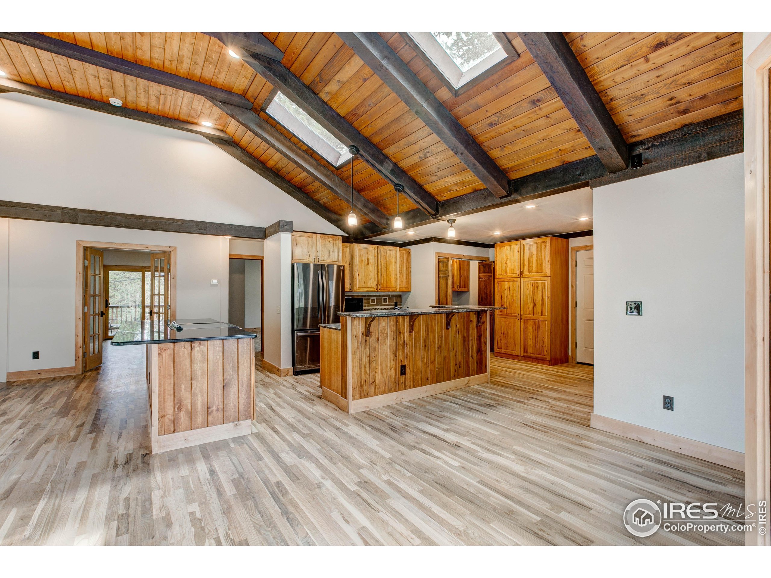 1033 Tranquil Ln