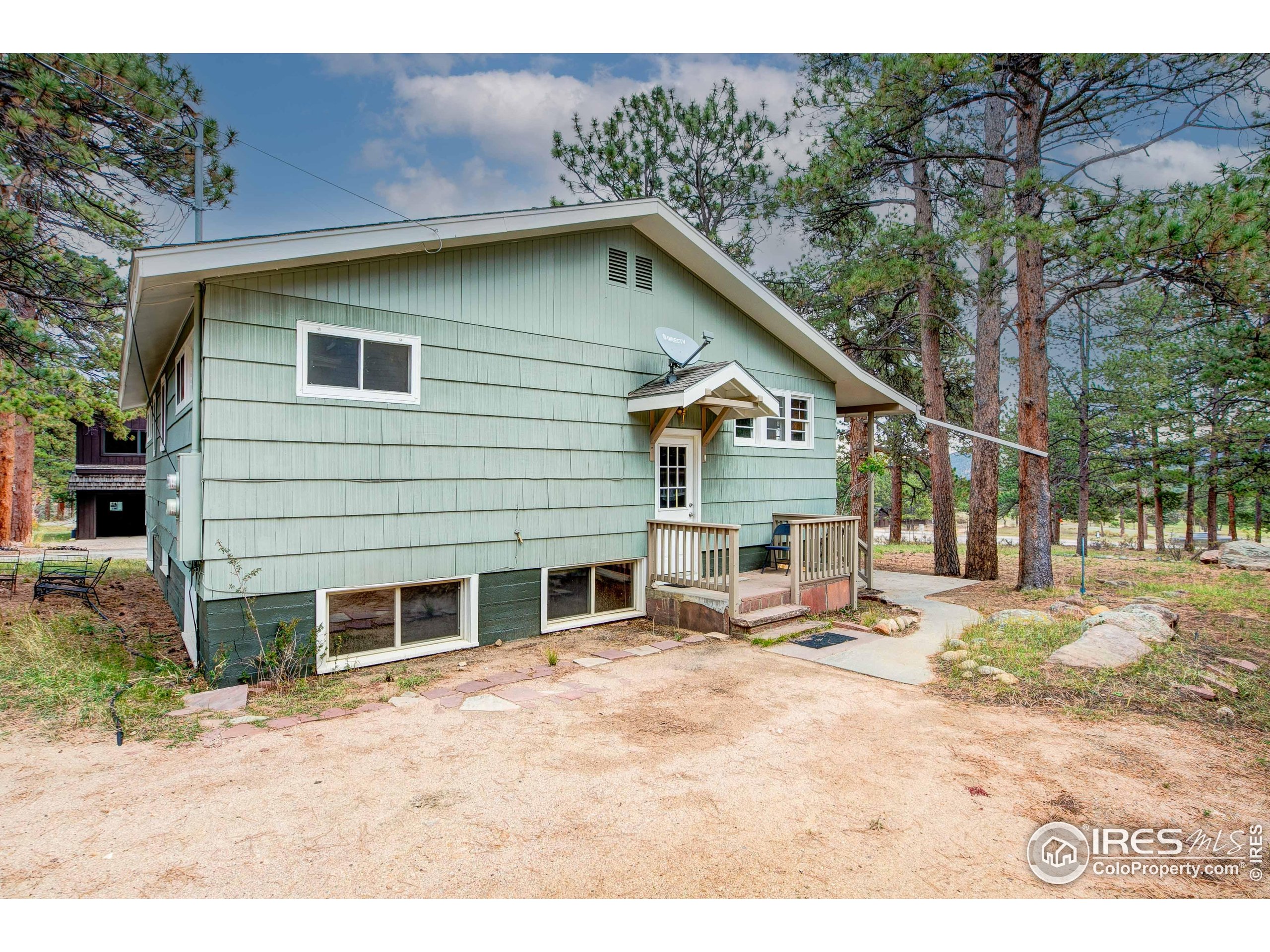 850 Shady Ln