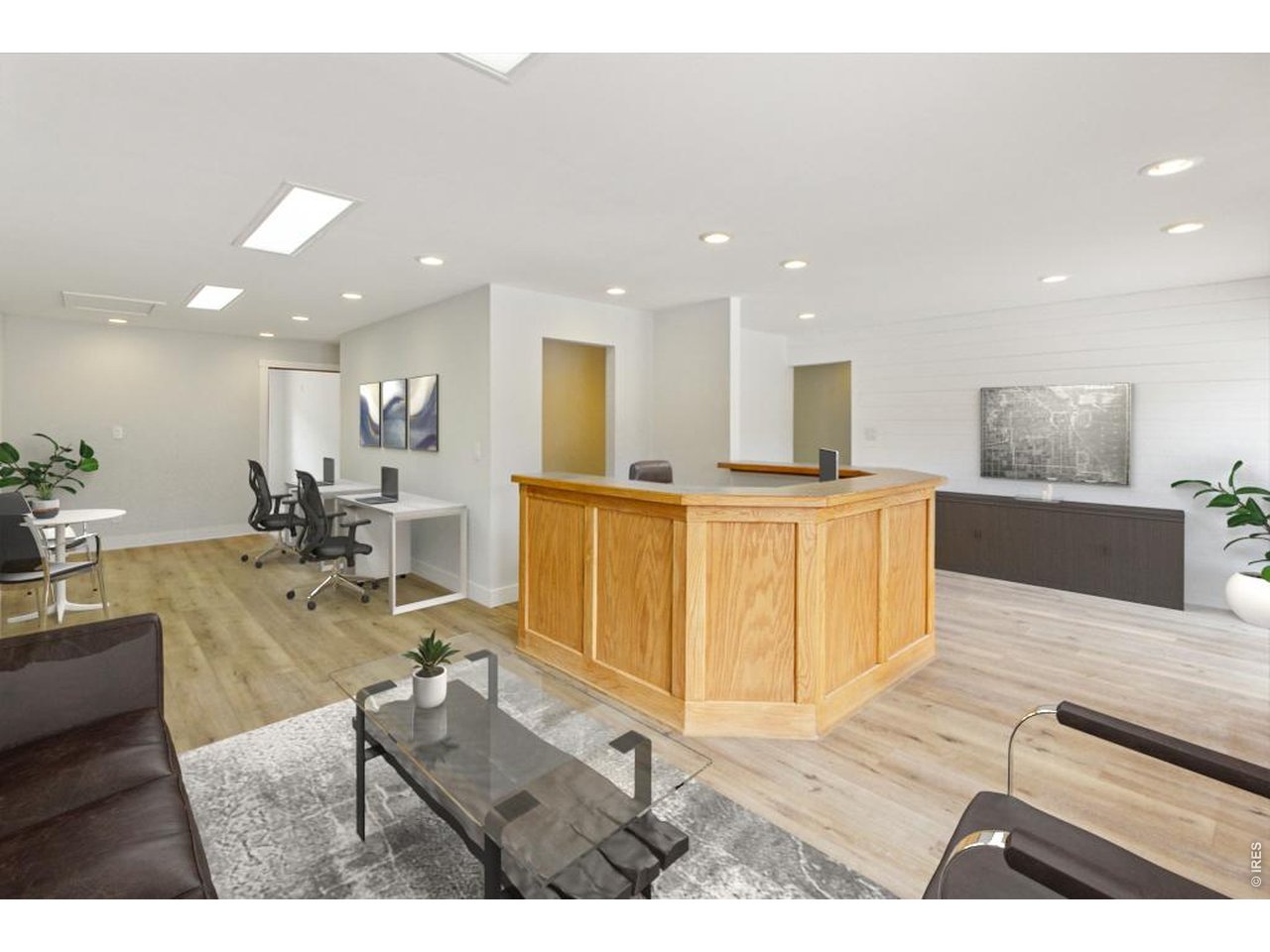 600 S Saint Vrain Ave 5