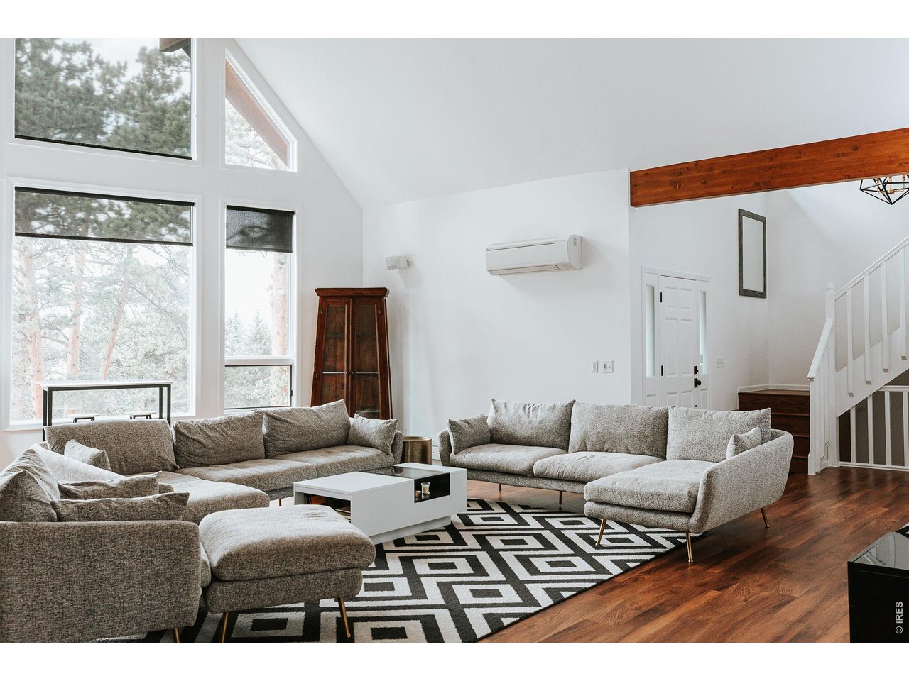 3202 Thunder Mountain Ln