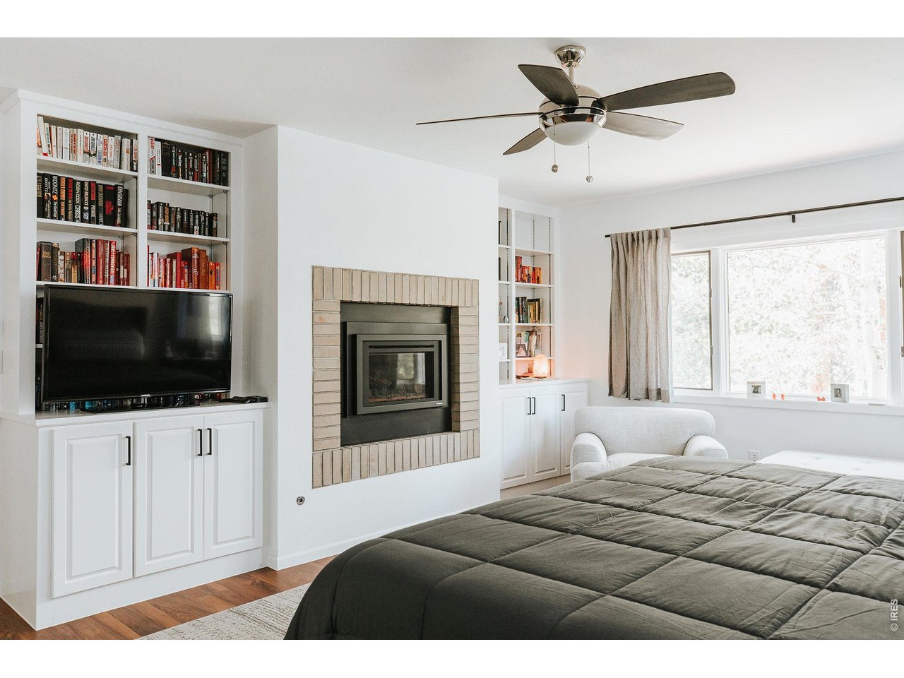 3202 Thunder Mountain Ln