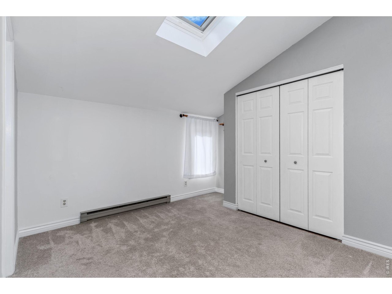 1050 S Saint Vrain Ave L-4