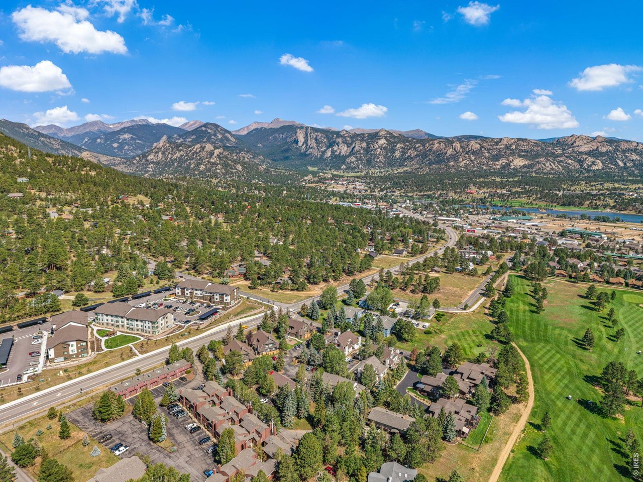 1050 S Saint Vrain Ave L-4