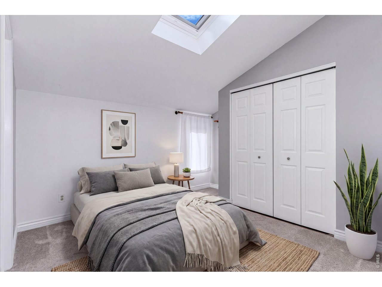 1050 S Saint Vrain Ave L-4