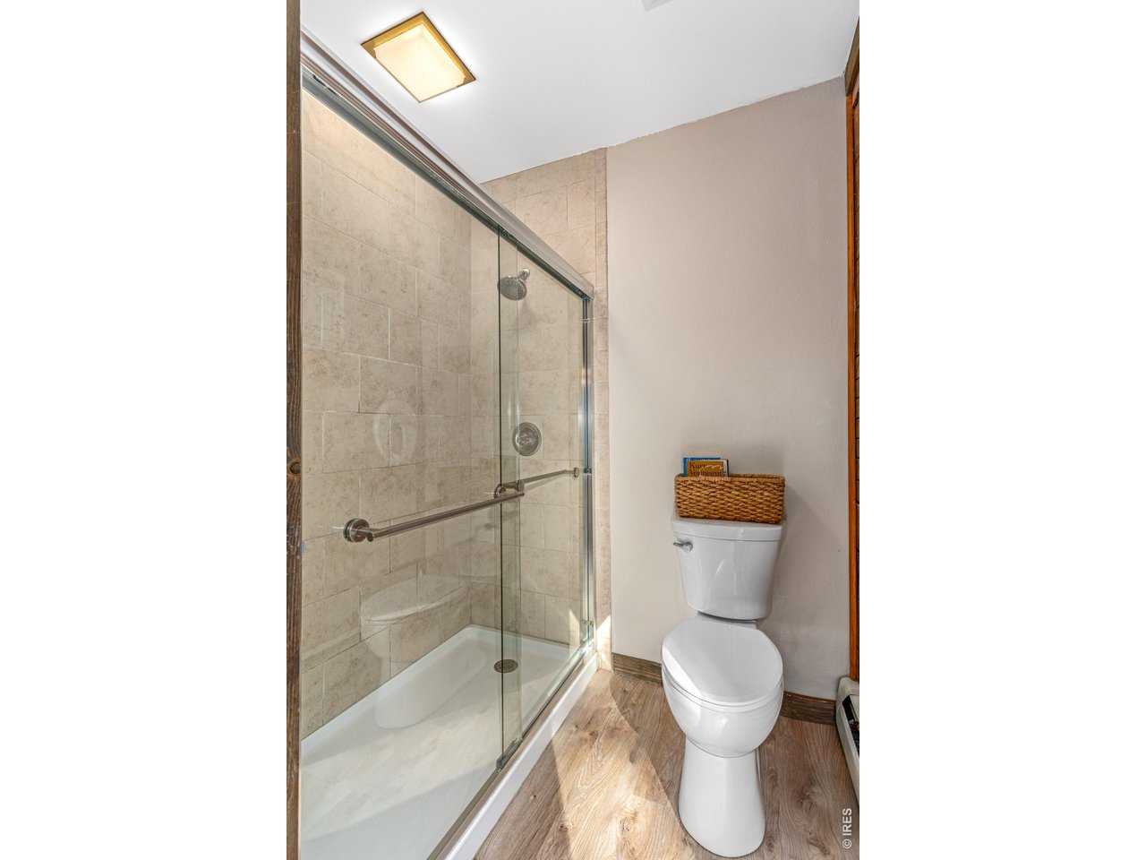 459 Streamside Dr