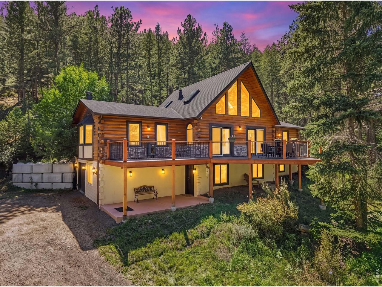459 Streamside Dr