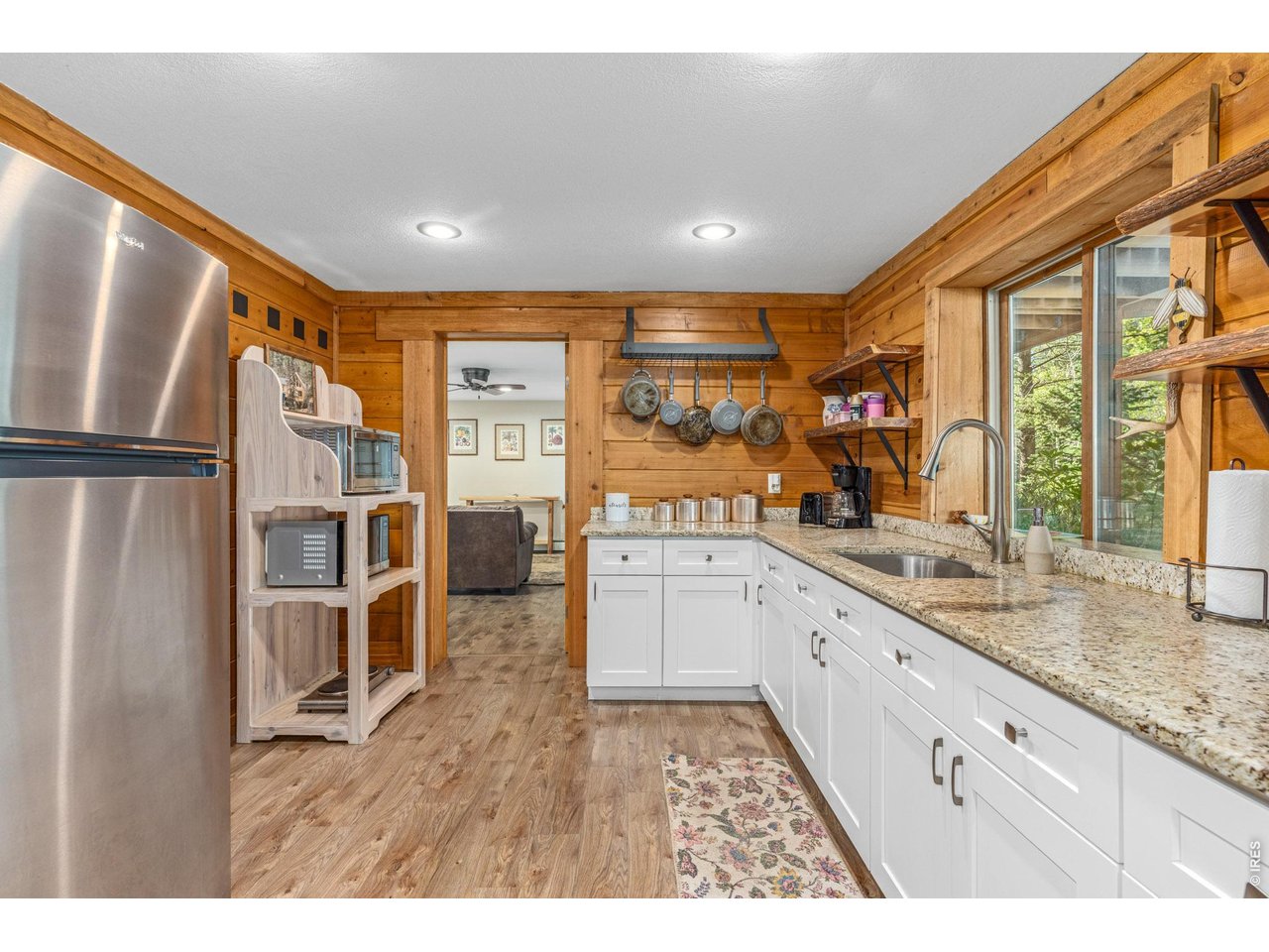 459 Streamside Dr